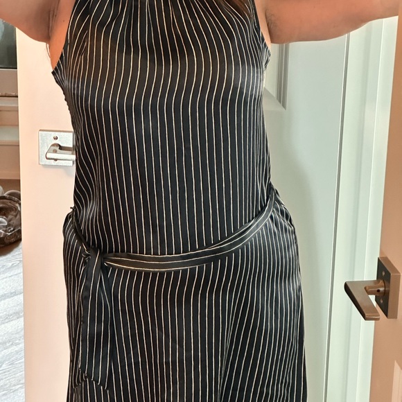 Black striped sleeveless dress size 14 brand new 🟢 - Picture 9 of 11